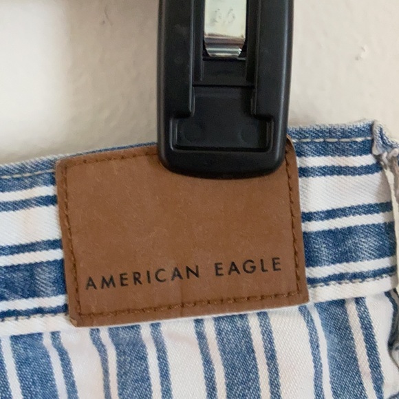 AE STRIPE SHORTS - Picture 4 of 5